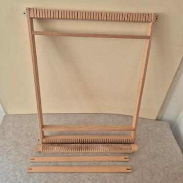 Weefkader in hout, 54 cm x 42 cm beschikbaar voor biedingen