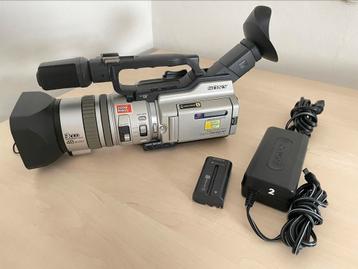 Sony Videocamera DCR-VX2000 3CCD Professionele Camera