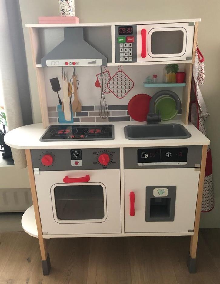 Kinderspeelgoed keukentje met accessoires., Kinderen en Baby's, Speelgoed | Speelkeukens, Ophalen