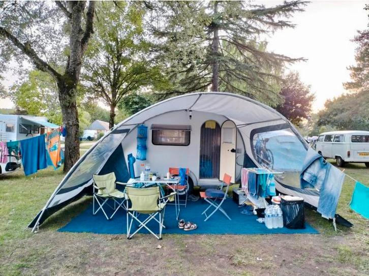 Te huur: T@b 320 RS caravan inventaris fietsendrager izgst, Caravans en Kamperen, Verhuur