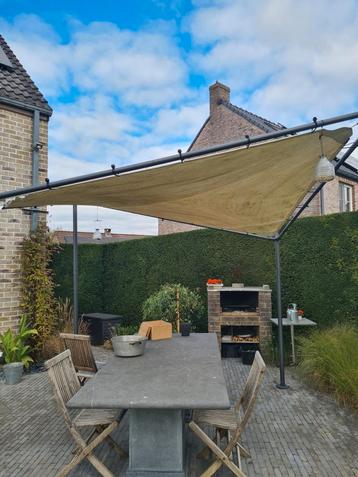 Tonnelle 3 x 3 m beschikbaar voor biedingen