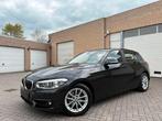 Bmw 116i | 12 Maanden Garantie | 106 Dkm | Benzine | 2018 |, Auto's, BMW, Voorwielaandrijving, Zwart, 5 deurs, 3 cilinders