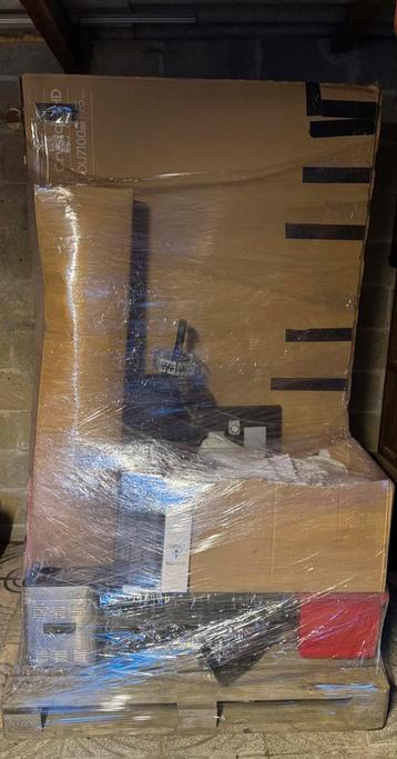 Winstgevende Retour- & Mystery Pallet Incl. Samsung 75” TV beschikbaar voor biedingen