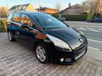 Peugeot 5008 1.6 diesel bj2011* 7 plaatsen Motor probleem!, Auto's, Euro 5, Stof, Zwart, Bedrijf