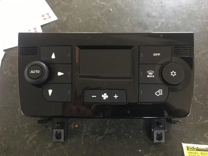 Kachel Bedieningspaneel van een Fiat Ducato, Auto-onderdelen, Dashboard en Schakelaars, Gebruikt, 3 maanden garantie, Ophalen of Verzenden