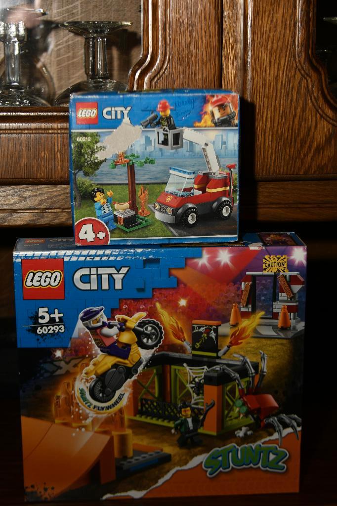 2 Lego City sets (Nieuw), Enfants & Bébés, Jouets | Duplo & Lego, Neuf, Lego, Ensemble complet, Enlèvement ou Envoi