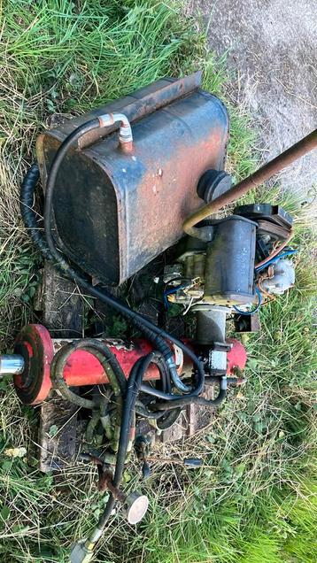 Hydrauliek piston + pomp + bediening.. beschikbaar voor biedingen