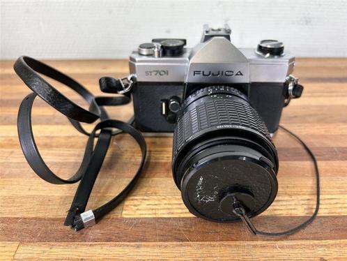 A853. Fujica ST701 analoge camera Sigma 70mm lens, TV, Hi-fi & Vidéo, Appareils photo analogiques, Utilisé, Enlèvement ou Envoi
