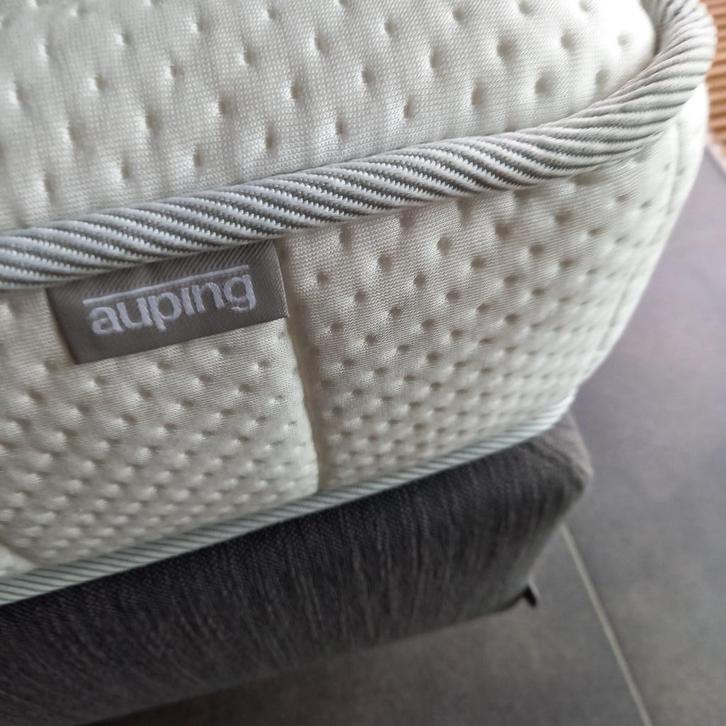 BOXSPRING AUPING, matras AUPING of BEKA DELUXEII lattenbodem, Maison & Meubles, Chambre à coucher | Lits boxsprings, Comme neuf