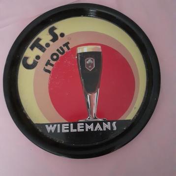 Emaille bord van Wielemans beschikbaar voor biedingen