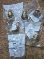 Raccords gaz Beulco 1" x 32 neufs, Bricolage & Construction, Enlèvement ou Envoi