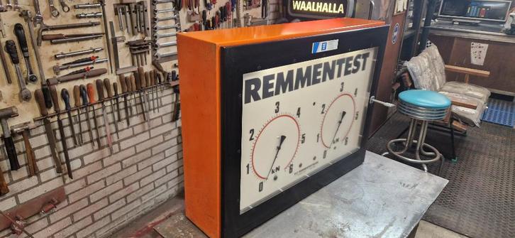 Remmentest Kast Mancave Etalage, Vintage , verlichting Retro, Verzamelen, Elektronische Apparatuur, Overige typen, Ophalen