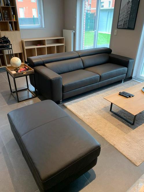 Canapé Poltrone Sofa 3 places + pouf –État comme neuf – 700€, Huis en Inrichting, Zetels | Zetels en Chaises Longues, Zo goed als nieuw