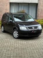 Volkswagen Touran 1.6 Benzine 7-zits CarPlay, Auto's, Monovolume, 7 zetels, Bedrijf, Handgeschakeld