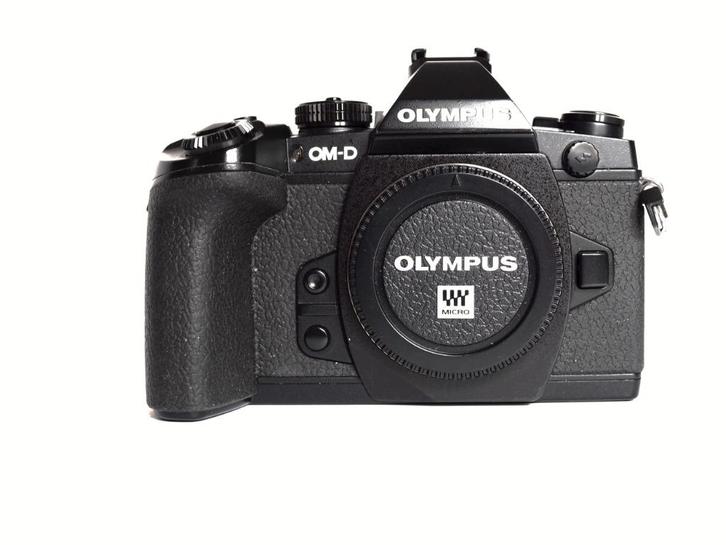 Olympus OM-D E-M1 mk1 body 16084 clicks - met toebehoren, Audio, Tv en Foto, Fotocamera's Digitaal, Gebruikt, Olympus, Ophalen of Verzenden