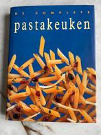 Kookboek De Complete Pastakeuken Konemann, Boeken, Kookboeken, Ophalen of Verzenden, Zo goed als nieuw, Italië