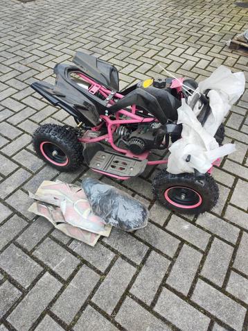 Mini quad. beschikbaar voor biedingen