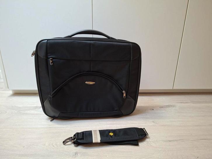 Werktas, laptoptas van Samsonite., Computers en Software, Laptoptassen, Zo goed als nieuw, Ophalen