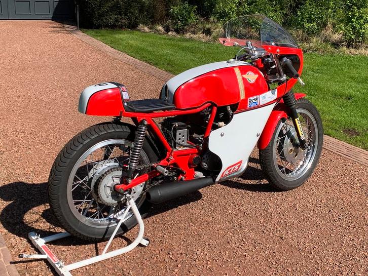 Ducati 250 classic racer, Motoren, Motoren | Oldtimers, Sport, 12 t/m 35 kW, 1 cilinder, Motorrijbewijs A, Ophalen