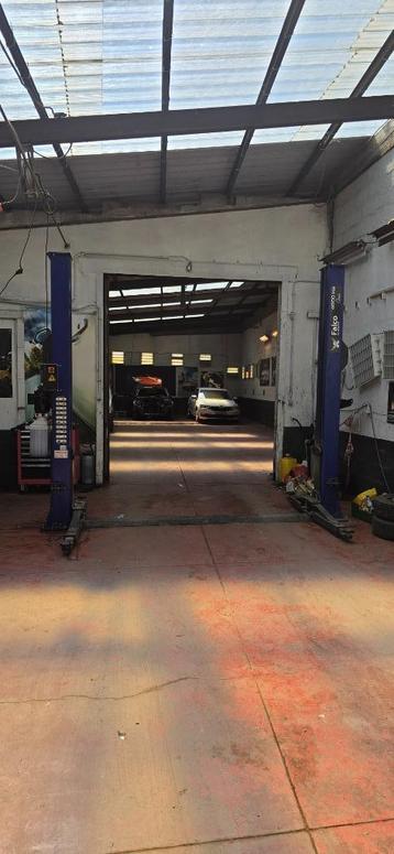 WINTER/CARAVANPARKING/VOOROUDERS REGIO CHARLEROI beschikbaar voor biedingen