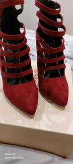 Chaussures élégante rouge, Kleding | Dames, Schoenen, Nieuw, Ophalen of Verzenden, Rood