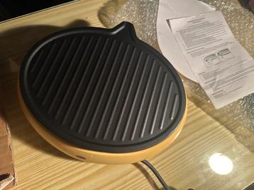 Grill electrique a crêpe plancha neuf avec 2 plaques beschikbaar voor biedingen