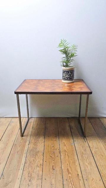 Bijzettafel in marqueterie - tafeltje naast een zetel  beschikbaar voor biedingen