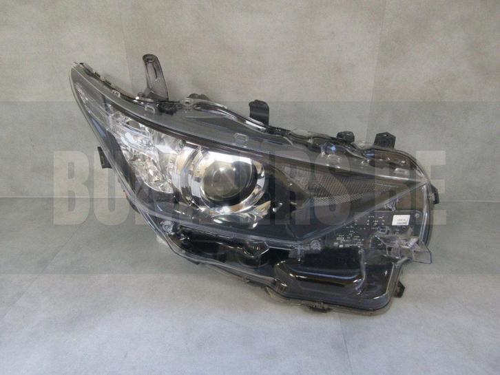 Koplamp Toyota Auris 2 II FACELIFT 15-18 81130-02K30 RECHTS, Auto-onderdelen, Verlichting, Gebruikt, 6 maanden garantie, Ophalen of Verzenden