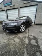 Audi A4 1.8 Benzine • Garantie • Airco • Zetelverwarming •, Auto's, Audi, Voorwielaandrijving, Euro 5, Parkeersensor, Beige