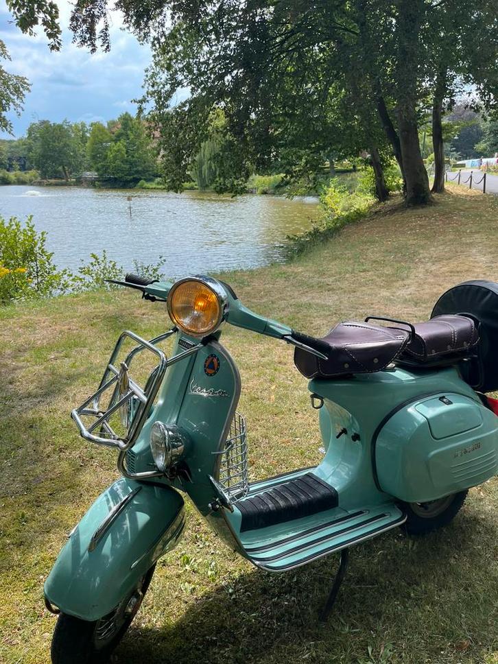 VESPA 150cc - 1993, Motoren, Motoren | Piaggio, Particulier, Scooter, 11 kW of minder, 1 cilinder, Ophalen