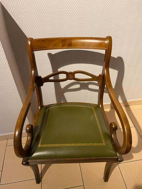 Bureaustoel of iets anders, Antiek en Kunst, Antiek | Meubels | Stoelen en Sofa's, Ophalen