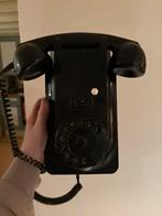 Antieke telefoon van bakeliet., Ophalen of Verzenden, Zo goed als nieuw, Bakeliet