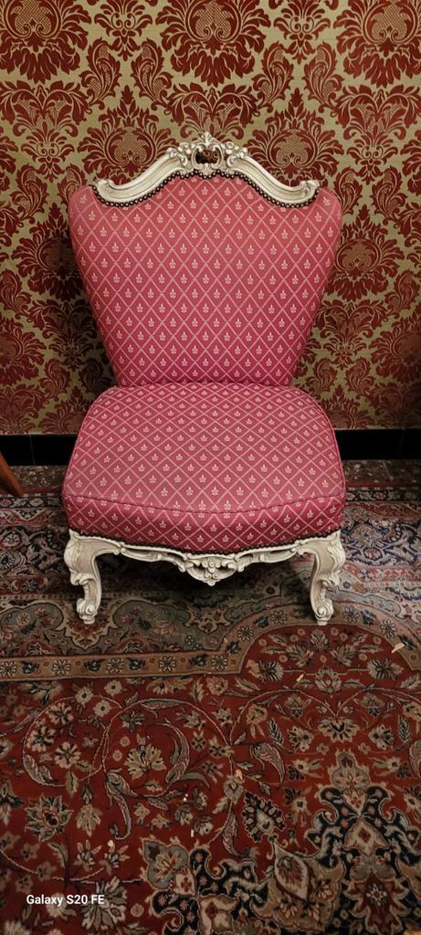 Petit fauteuil de style baroque, Antiquités & Art, Antiquités | Meubles | Chaises & Canapés