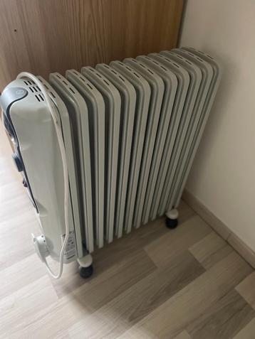 Olieradiator , verwarming Délonghi NIEUW beschikbaar voor biedingen
