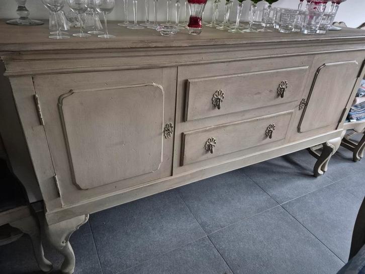 Dressoir, ovale tafel en 8 stoelen., Antiek en Kunst, Antiek | Meubels | Kasten, Ophalen