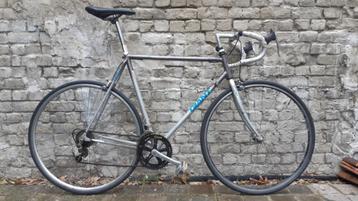 Giant vintage koersfiets  beschikbaar voor biedingen