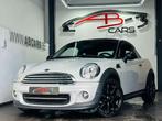 MINI Cooper Coupe Coupé * GARANTIE 12 MOIS * (bj 2012), Auto's, Gebruikt, Zwart, 4 cilinders, 1165 kg