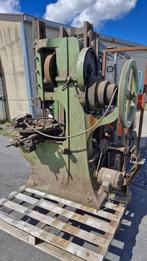 Draaibanken, freesmachines, lasmachines, enz., Ophalen