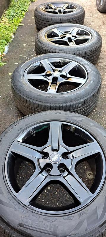 land rover, defender 20" velgen set.  beschikbaar voor biedingen