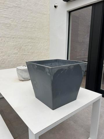 Ecopots Rotterdam 50cm beschikbaar voor biedingen