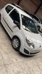 Twingo 115000klm schoon schoon om te zien, Auto's, Renault, Euro 5, Twingo, Wit, Grijs