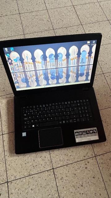 Acer E17 - Intel Core i3 - 16GB DDR4 - 500 SSD, 17 pouces ou plus, Reconditionné, Intel Core i3-6006U, Enlèvement