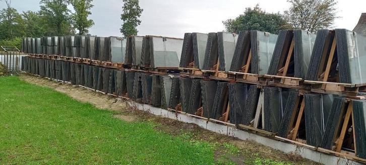 serreglas   165 x73  4mm  =   10 € of op maat snijden, Tuin en Terras, Kassen, Gebruikt, Glas, Ophalen