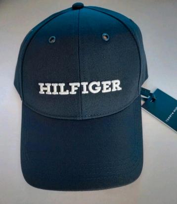 Tommy Hilfiger pet + hoedje Nieuw  beschikbaar voor biedingen