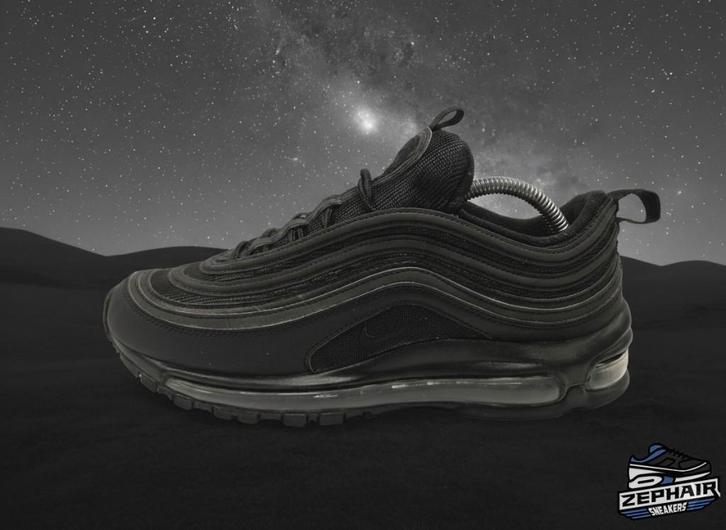 Nike Air Max 97 'Triple Black' EU42.5 2019, Kleding | Heren, Schoenen, Gedragen, Sneakers, Zwart, Ophalen of Verzenden