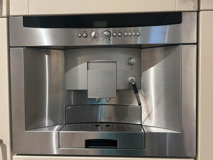 Inbouw koffiemachine Neff, Elektronische apparatuur, Koffiezetapparaten, Gebruikt, Koffiemachine, Ophalen