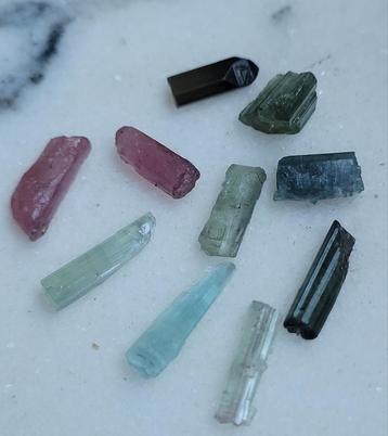 Toermalijn kristallen 10 stuks uit Afghanistan (2)