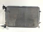 RADIATEUR EAU Volkswagen Eos (1F7 / F8) (1K0121251CJ), Utilisé, Volkswagen