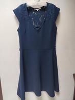 Lolaliza marineblauwe jurk met kant maat 38, Ophalen of Verzenden, Zo goed als nieuw