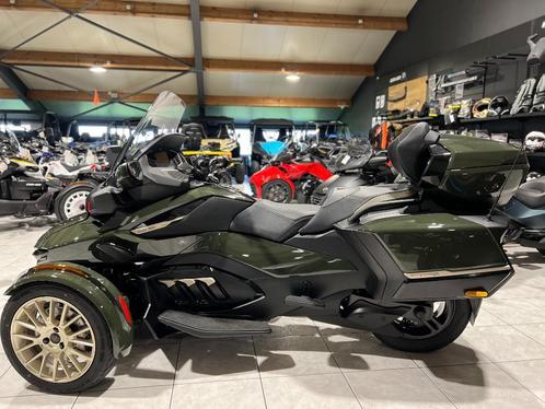 CAN-AM Spyder RT SEA TO SKY 1330 MY23 vert ombré, Motos, Quads & Trikes, plus de 35 kW, 3 cylindres, Enlèvement ou Envoi